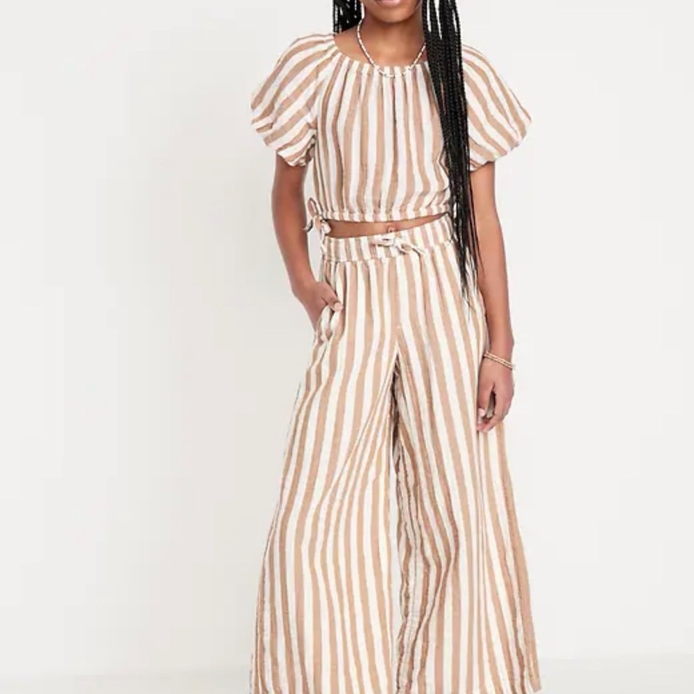 Old Navy Kids Striped Wide-Leg Set in Beige & White